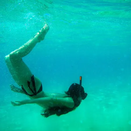 Naxos Town 2 Beachfront With Patio Апартаменты